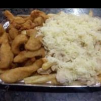 imagemgurjão de frango com strogonoff