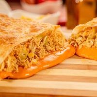 imagemPastel de Frango c/ Cheddar