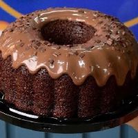 imagemBolo de chocolate com brigadeiro 