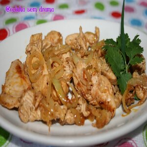 imagemPicadinho de Frango Acebolado