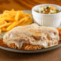 imagemFRANGO Á PARMEGIANA