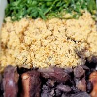imagemFeijoada Simples e Saudável Sabor com Leveza!