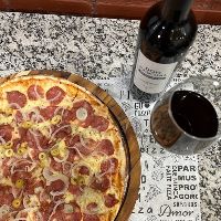 imagemCOMBO SÓ A DOIS