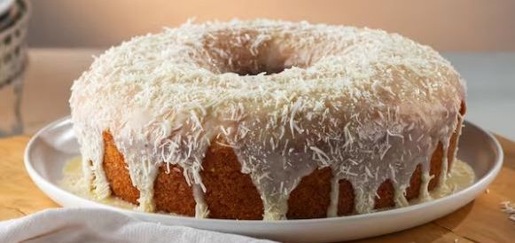 imagem do produto: Bolo de Abacaxi com Coco