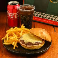 imagemCheeseburger + Batata Frita - Grátis Refrigerante Lata | Combo