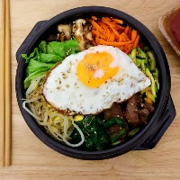 imagemBIBIMBAB DE CARNE