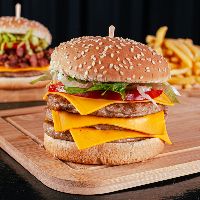 imagem do produto: X-Triplo Cheddar 