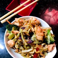 imagemYakissoba de Salmão - 500g