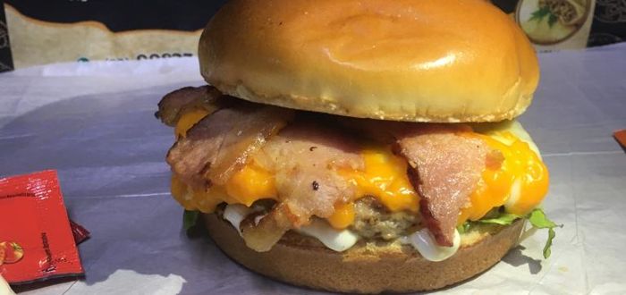 imagem do produto: X-bacon cheddar