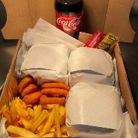 imagemCombo 3 Lanches na Caixa + 1 Refrigerante 600 ml 