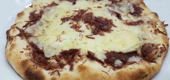 imagem do produto: Esfiha de Mussarela e Carne Seca