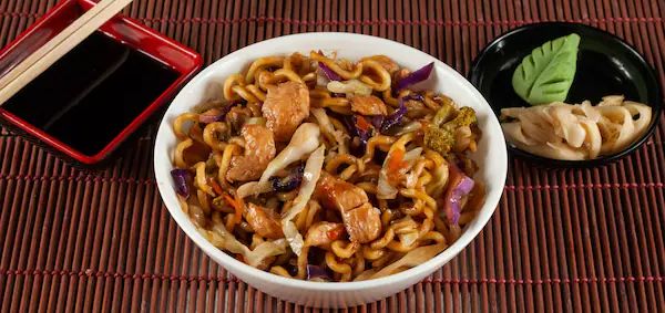 imagem do produto: Yakissoba de Frango 
