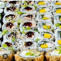 imagemCOMBO FAMÍLIA 56 PEÇAS + BRINDE DE SASHIMIS E SUSHIS 