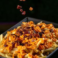 imagem do produto: Batata Frita com Cheddar e Bacon 