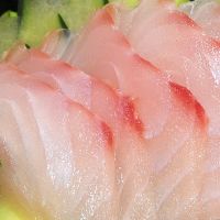 imagem do produto: Sashimi Peixe branco com fatias de limão (10) 