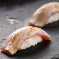 imagemSushi Atum Maçaricado trufado e flor de sal