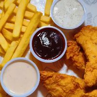 imagemTIRAS  E FRITAS SÓ PRA VOCÊ